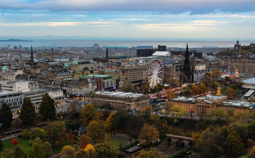 12 Hidden & Best Photo Spots in Edinburgh (Secret Instagram Locations 2026)